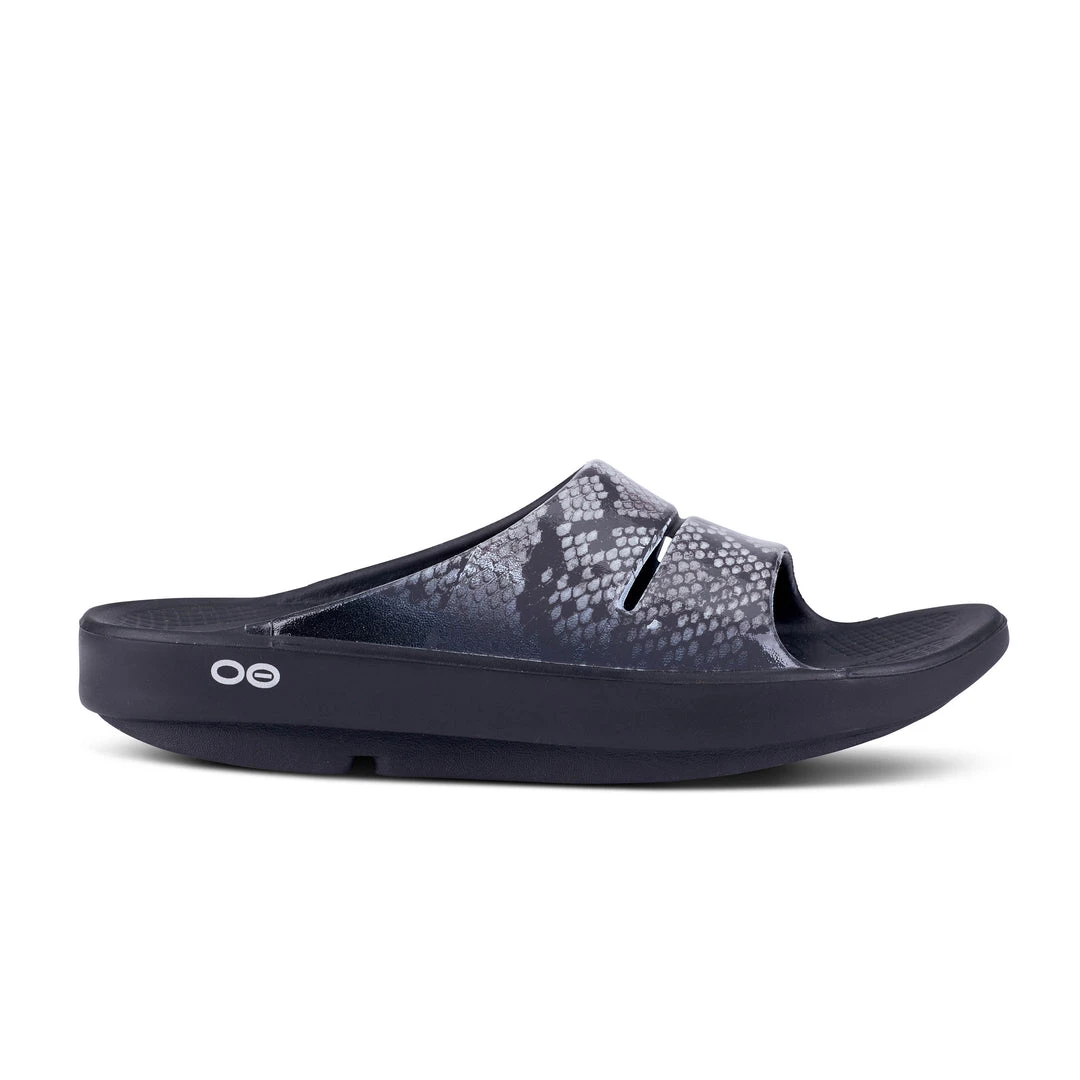 Oofos OOahh Luxe Slide | Black Snake Women's 4 Oofos OOahh Luxe Slide | Black Snake Women's