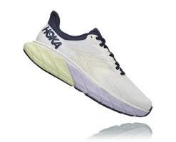Hoka One One Women's Arahi 5 | Blanc De Blanc/Outer Space