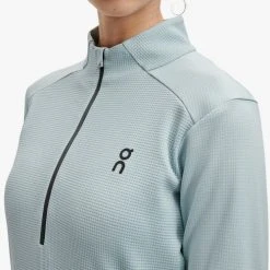 On Running Activewear Women's Climate Shirt | Sea 12 On Running Activewear Women's Climate Shirt | Sea