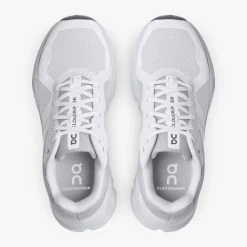 On Running Women's Cloudrunner Wide | White/Frost