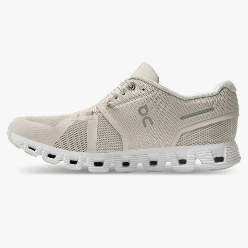 On Running Women's Cloud 5 | Pearl/White 7 On Running Women's Cloud 5 | Pearl/White