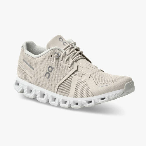On Running Women's Cloud 5 | Pearl/White 3 On Running Women's Cloud 5 | Pearl/White