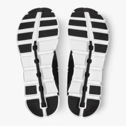 On Running Men's Cloud 5 | Black/White 11 On Running Men's Cloud 5 | Black/White
