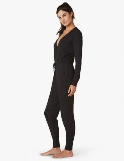 Beyond Yoga Women's Cozy Fleece Jumpsuit | Black