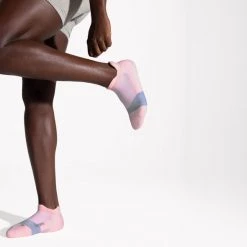 Feetures Elite Ultra Light No-Show | Propulsion Pink Socks 9 Feetures Elite Ultra Light No-Show | Propulsion Pink Socks