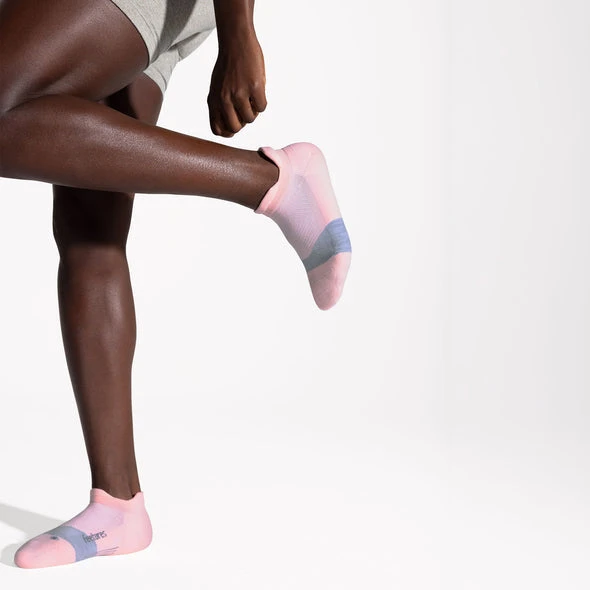Feetures Elite Ultra Light No-Show | Propulsion Pink Socks 5 Feetures Elite Ultra Light No-Show | Propulsion Pink Socks