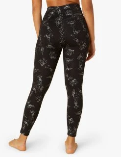 Bottoms Beyond Yoga High Waisted Midi | Black-Silver Dizzy
