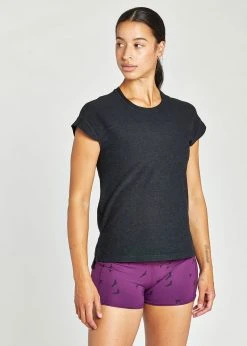 Oiselle Tops Lux Training Tee | Black/Black