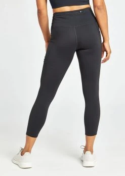Oiselle Women's Pocket Jogger 3/4 Tights | Black