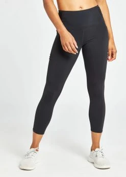 Oiselle Women's Pocket Jogger 3/4 Tights | Black