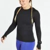 Oiselle Flyout Long Sleeve | Black/Black Tops