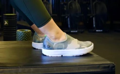 Oofos Women's OOmg EeZee | Green Camo