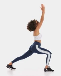 Handful Double Down Bra | Undercover