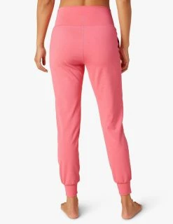 Beyond Yoga Women's Rib Jogger | Pink Crush Heather