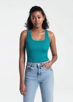 Lole Tops Women's Sweat Tech Rib Tank | Emerald