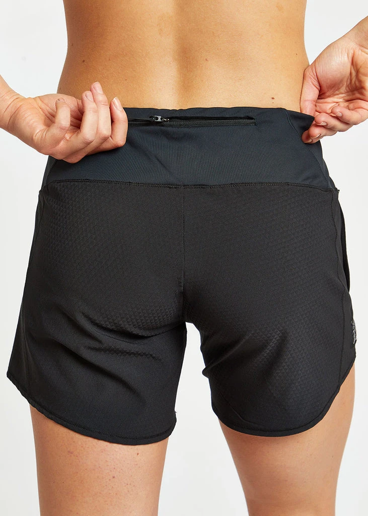 Oiselle Women's Long Roga Shorts | Black 6 Oiselle Women's Long Roga Shorts | Black