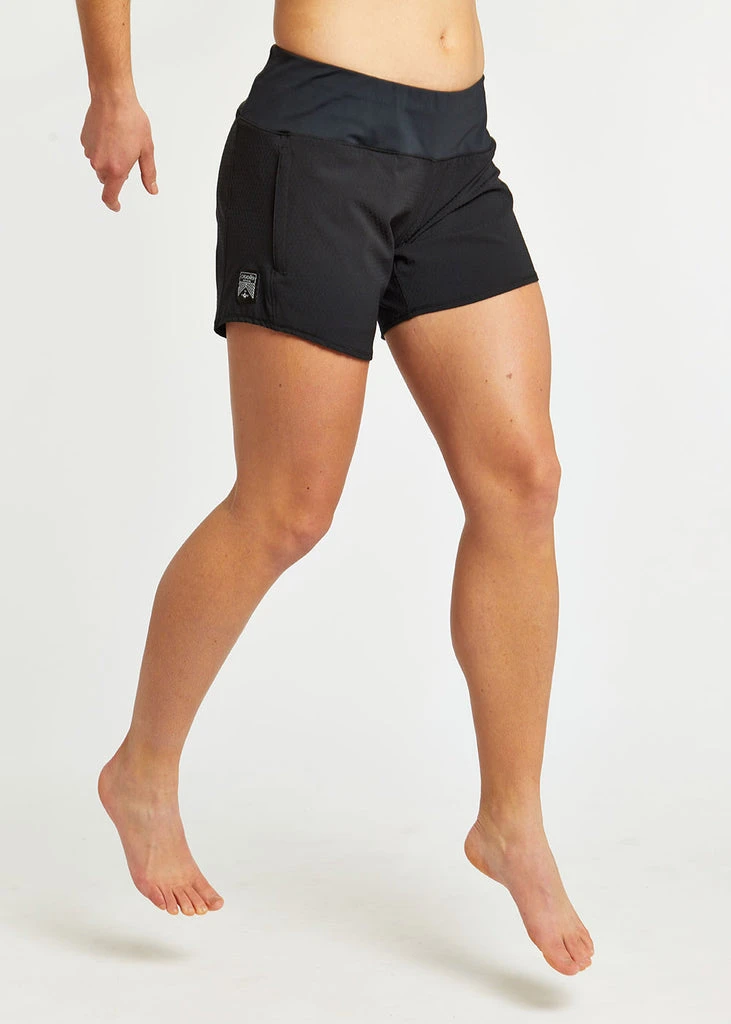 Oiselle Women's Long Roga Shorts | Black 3 Oiselle Women's Long Roga Shorts | Black