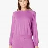 Beyond Yoga Tops Women's Good Company Crew | Bright Iris