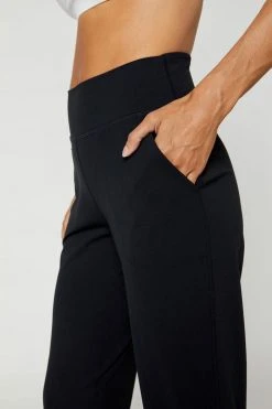 MPG Women's Avenue Jogger | Charcoal Bottoms