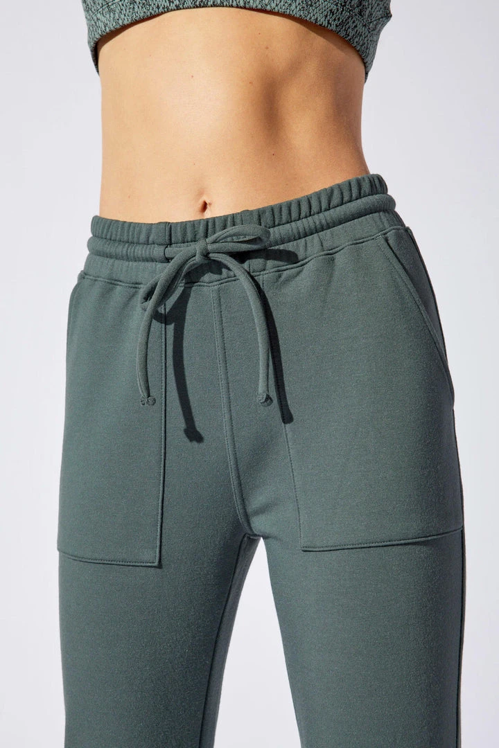 MPG Women's Wynn Pant | Bay Leaf Bottoms 6 MPG Women's Wynn Pant | Bay Leaf Bottoms