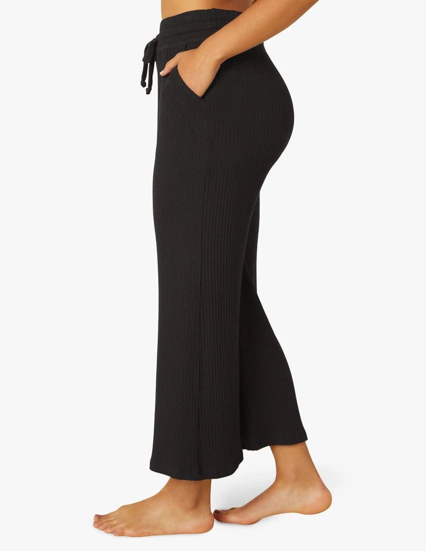Beyond Yoga Women's Wide Leg Cropped Pant | Black 5 Beyond Yoga Women's Wide Leg Cropped Pant | Black