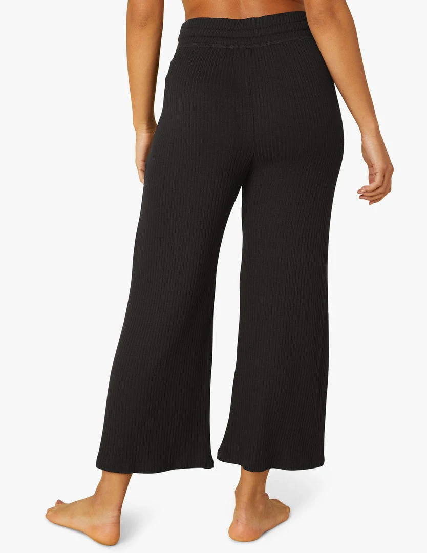 Beyond Yoga Women's Wide Leg Cropped Pant | Black 6 Beyond Yoga Women's Wide Leg Cropped Pant | Black