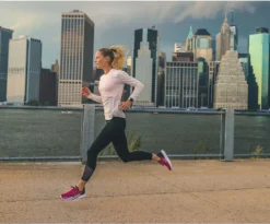 Saucony Women's Kinvara 12 | Cherry/Silver Sale