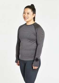 Oiselle Women's Flow Long Sleeve | Black/Obsidian