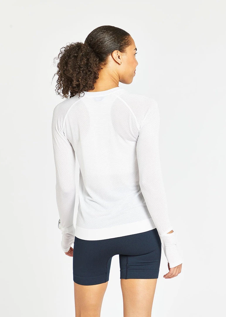 Oiselle Women's Flow Long Sleeve | White/White 5 Oiselle Women's Flow Long Sleeve | White/White
