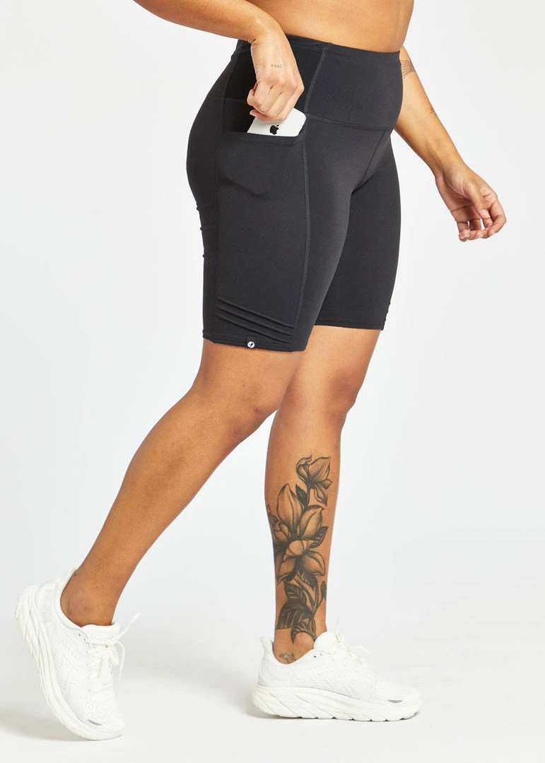 Oiselle Women's Long Pocket Jogger Shorts | Black Bottoms 3 Oiselle Women's Long Pocket Jogger Shorts | Black Bottoms