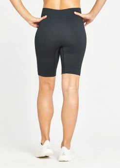 Oiselle Women's Longer Ribbed Shorts | Black 10 Oiselle Women's Longer Ribbed Shorts | Black