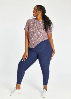 Oiselle Women's Lux 3/4 Tights | Grounded/Ink Blue Bottoms 19 Oiselle Women's Lux 3/4 Tights | Grounded/Ink Blue Bottoms