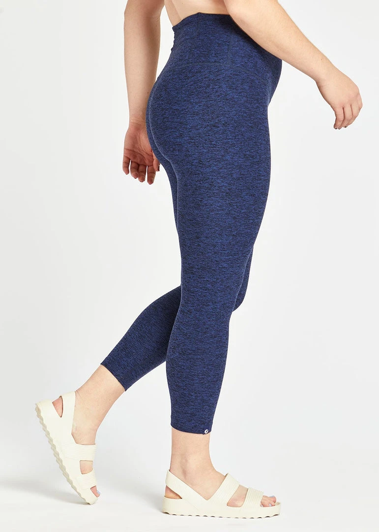 Oiselle Women's Lux 3/4 Tights | Grounded/Ink Blue Bottoms 16 Oiselle Women's Lux 3/4 Tights | Grounded/Ink Blue Bottoms