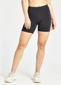 Oiselle Bottoms Women's Pocket Jogger Shorts | Black