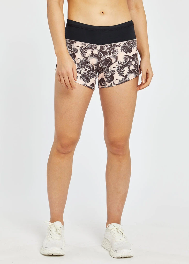 Oiselle Women's Toolbelt Roga Shorts | Rose Botanical Print Bottoms 4 Oiselle Women's Toolbelt Roga Shorts | Rose Botanical Print Bottoms