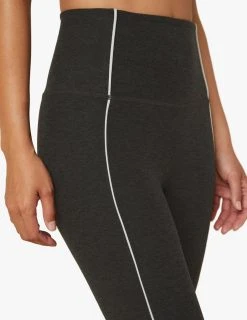 Beyond Yoga Bottoms Women's Pipe Up Midi | Darkest Night