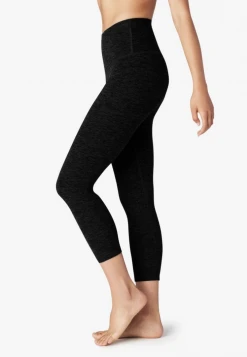 Beyond Yoga Bottoms Women's Capri | Darkest Night