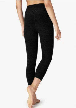Beyond Yoga Bottoms Women's Capri | Darkest Night 9 Beyond Yoga Bottoms Women's Capri | Darkest Night