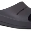 Oofos OOahh Slide | Matte Black 1 Oofos OOahh Slide | Matte Black