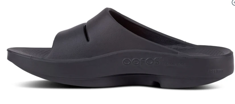 Oofos OOahh Slide | Matte Black 5 Oofos OOahh Slide | Matte Black
