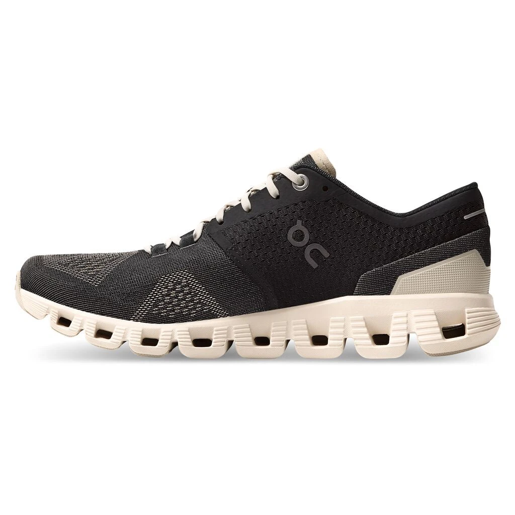 On Running Women's Cloud X 2.0 | Black/Pearl 6 On Running Women's Cloud X 2.0 | Black/Pearl