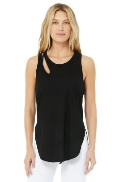 Alo Tops Women's Ribbed Peak Tank | Black