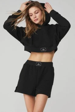 Alo Tops Women's Quilted Cropped Arena Hoodie | Black