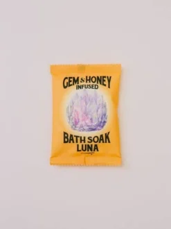 Wild Yonder Botanicals Botanical Mineral Soaks