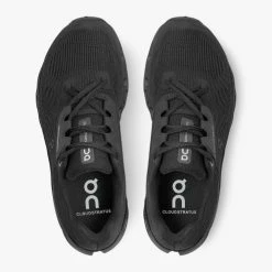 On Running Women's Cloudstratus | Black