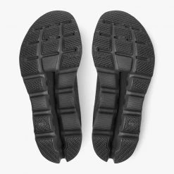 On Running Women's Cloudstratus | Black