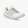 On Running Women's Cloudswift 2.0 | White/Limelight 2 On Running Women's Cloudswift 2.0 | White/Limelight
