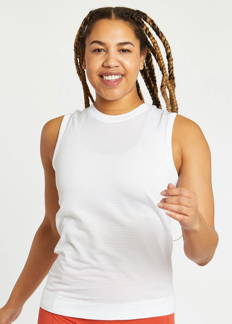 Oiselle Women's Flow Tank | White/White 3 Oiselle Women's Flow Tank | White/White