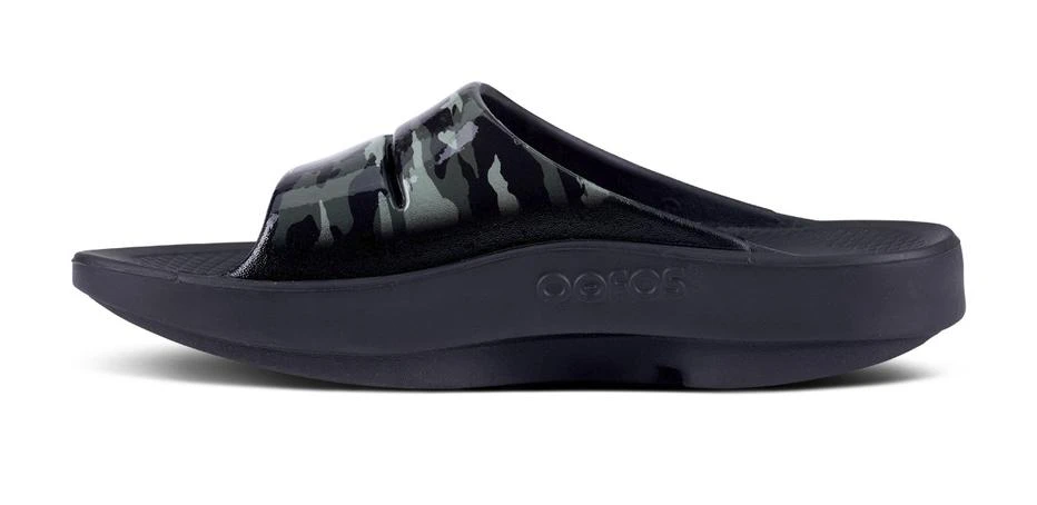 Oofos Women's OOahh Luxe Slide | Green Camo 7 Oofos Women's OOahh Luxe Slide | Green Camo