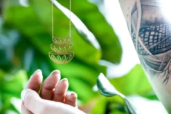 A Tea Leaf Jewelery A Tea Leaf Retro Bowls Accessories & Sundries